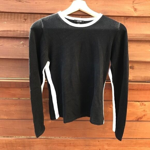 𝅺knit sweater with cable trim detail 💚 - Picture 2 of 11